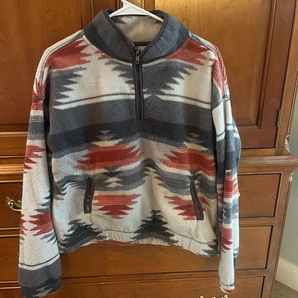 Thread Supply Gray and Red Aztek Geometric Hoodie